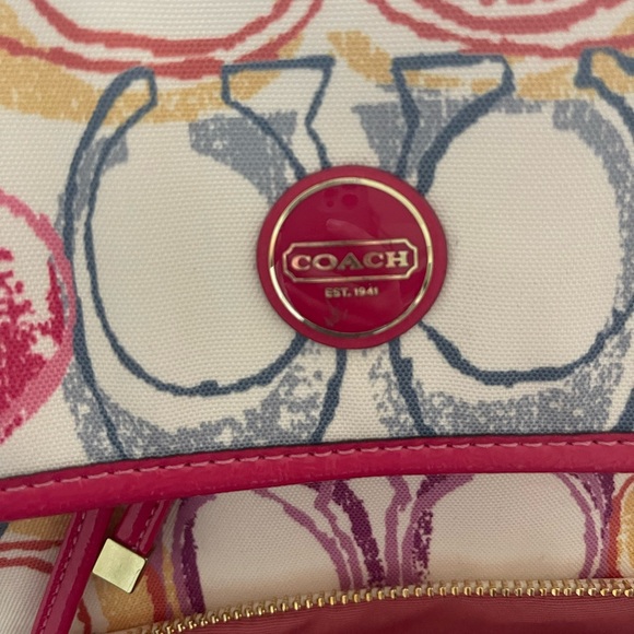 COACH BACKPACK - Picture 3 of 7